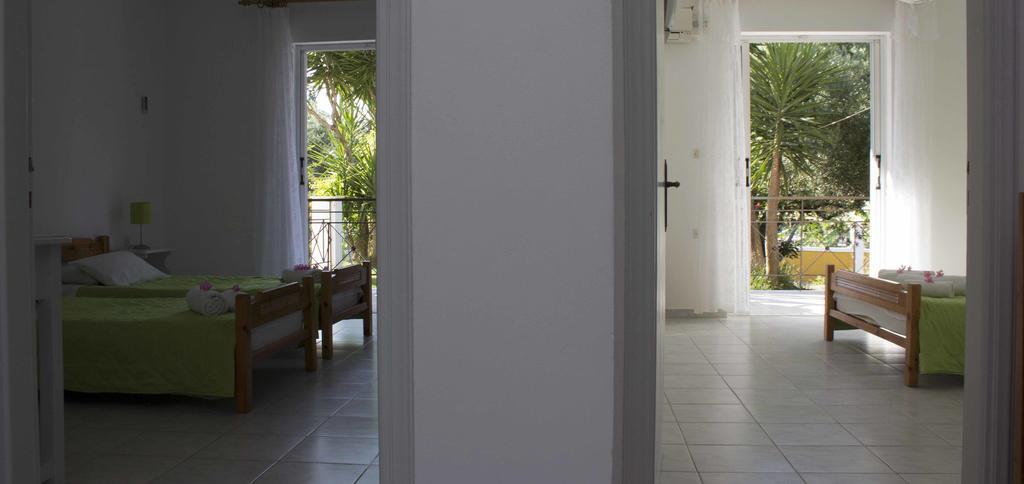 Olive Grove Apts Lithakia  Ngoại thất bức ảnh