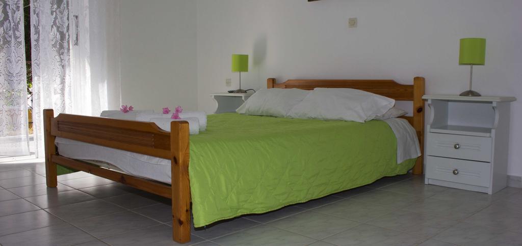 Olive Grove Apts Lithakia  Ngoại thất bức ảnh