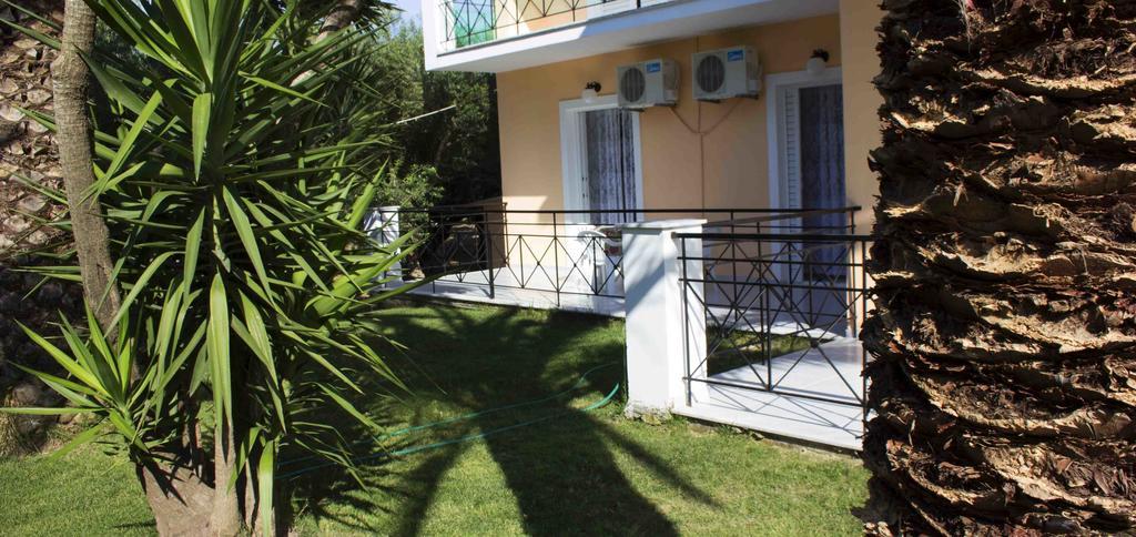 Olive Grove Apts Lithakia  Ngoại thất bức ảnh