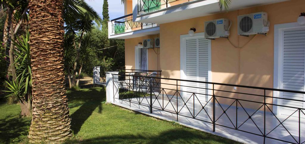 Olive Grove Apts Lithakia  Ngoại thất bức ảnh
